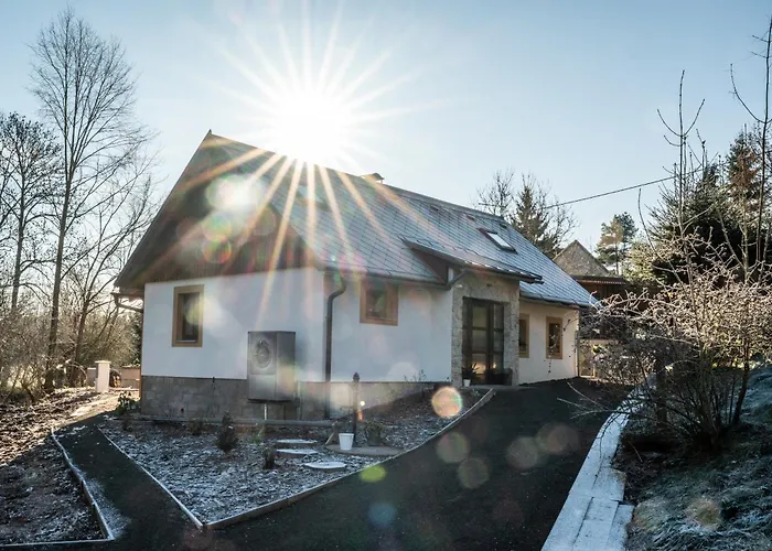Dom wakacyjny Pod Hradiskem S99 - Stylova A Privetiva, Wellness V Podkrkonosi *